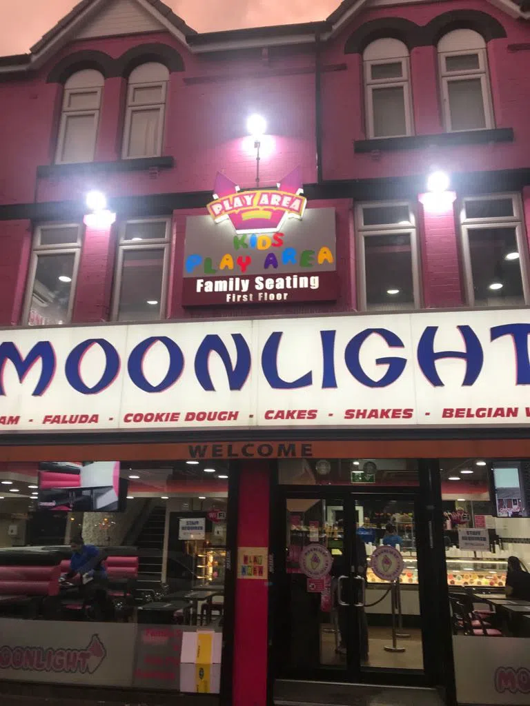 Moonlight, Manchester