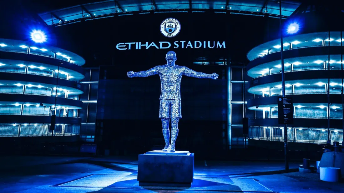 Kompany, Silva & Agüero Statuen, Manchester